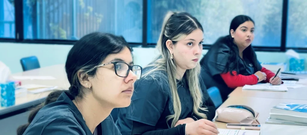 Clinical Medical Assistant Explained: Pros, Cons, and Opportunities